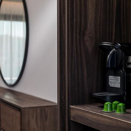 Vanik Suites Kallithéa エクステリア 写真