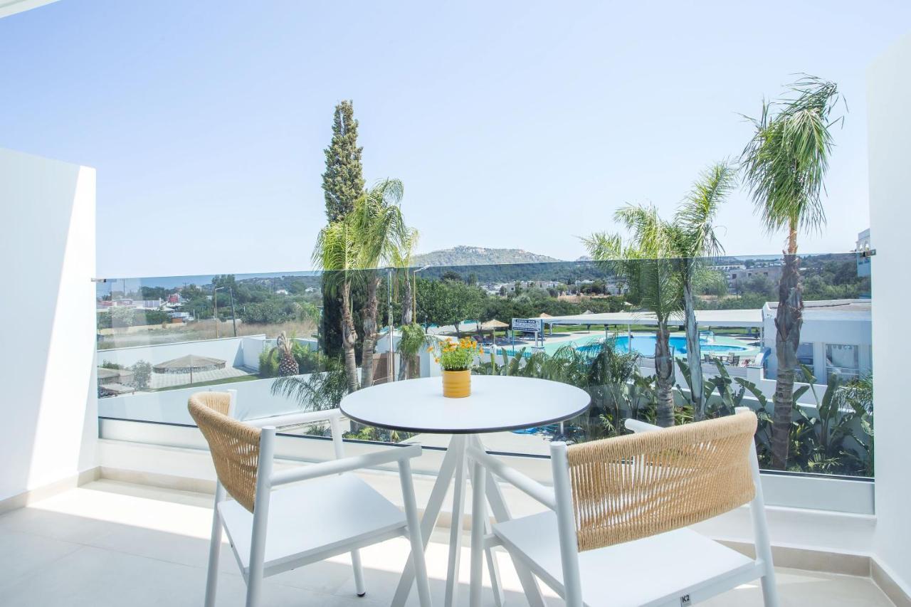 Vanik Suites Kallithéa エクステリア 写真