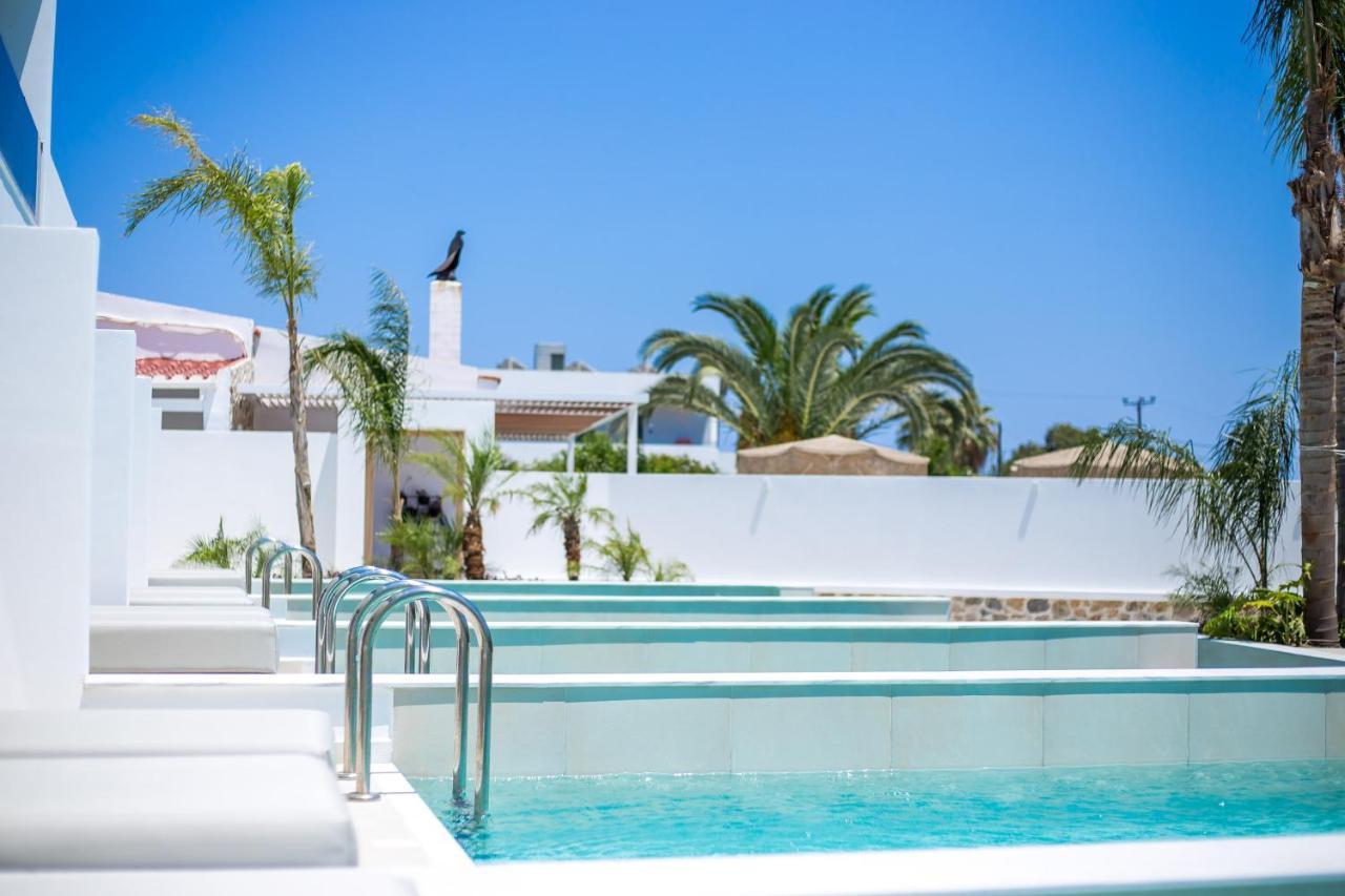 Vanik Suites Kallithéa エクステリア 写真