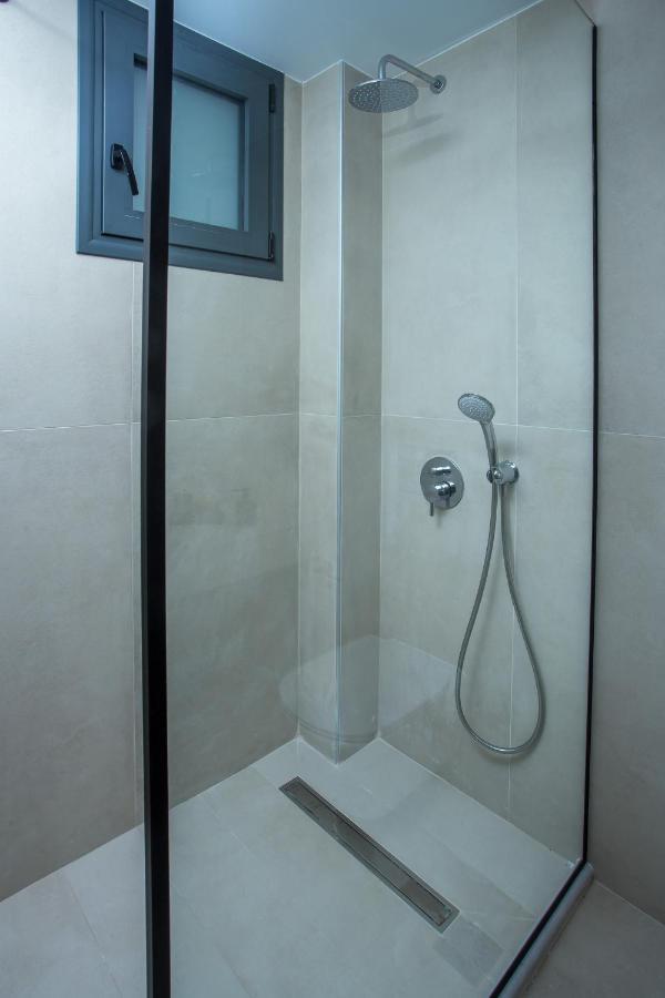 Vanik Suites Kallithéa エクステリア 写真