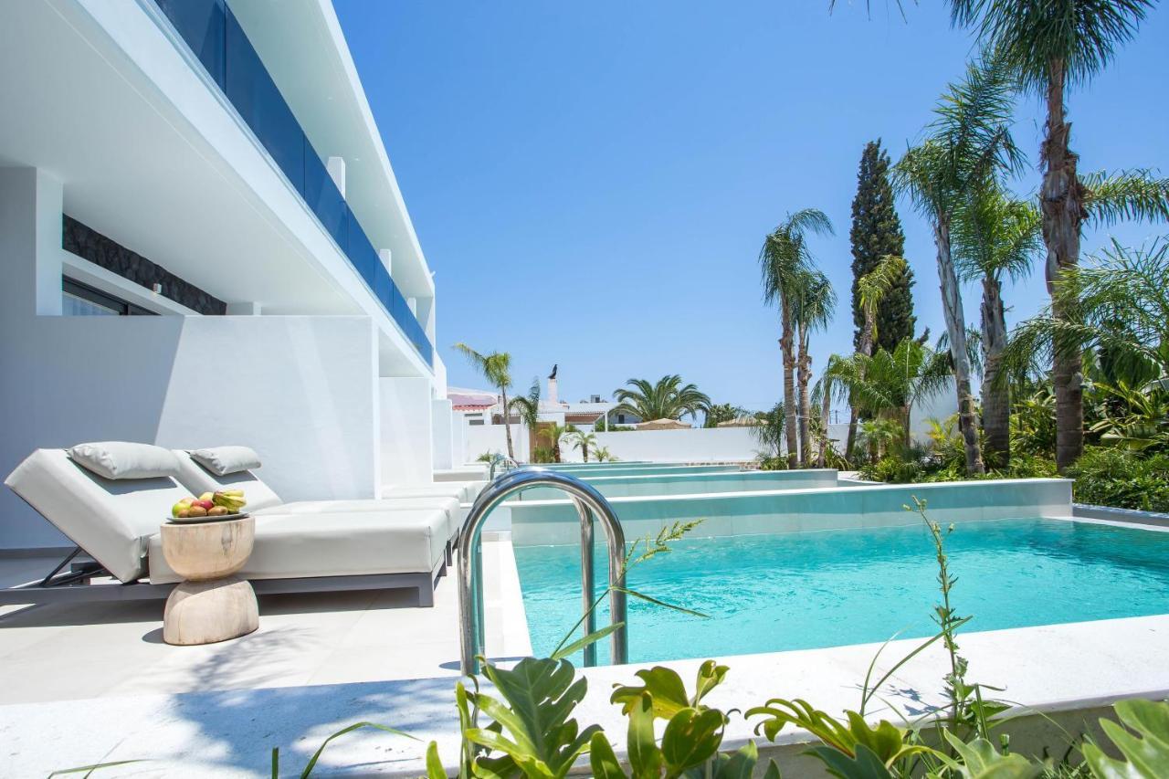 Vanik Suites Kallithéa エクステリア 写真